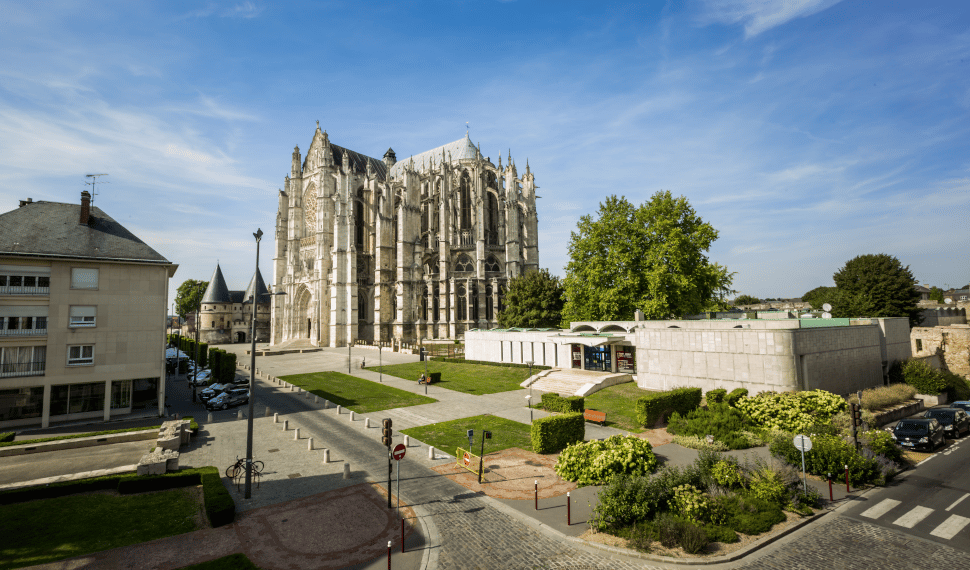 cathédrale de beauvais, rues de beauvais